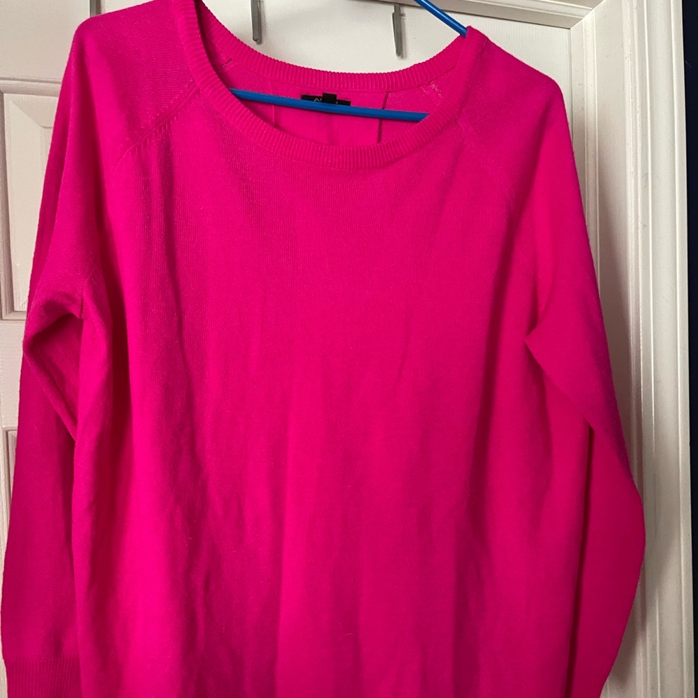 Apt 9 Hot Pink sweater